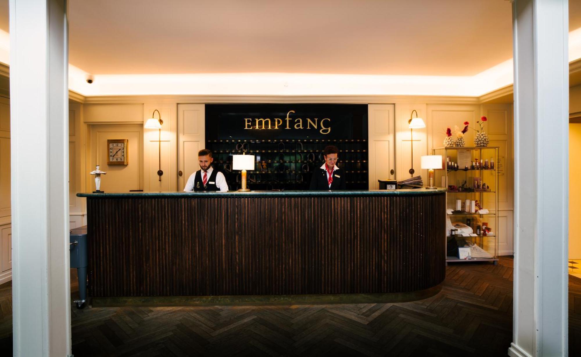 Hotel-Restaurant Erbprinz 에틀링겐 외부 사진
